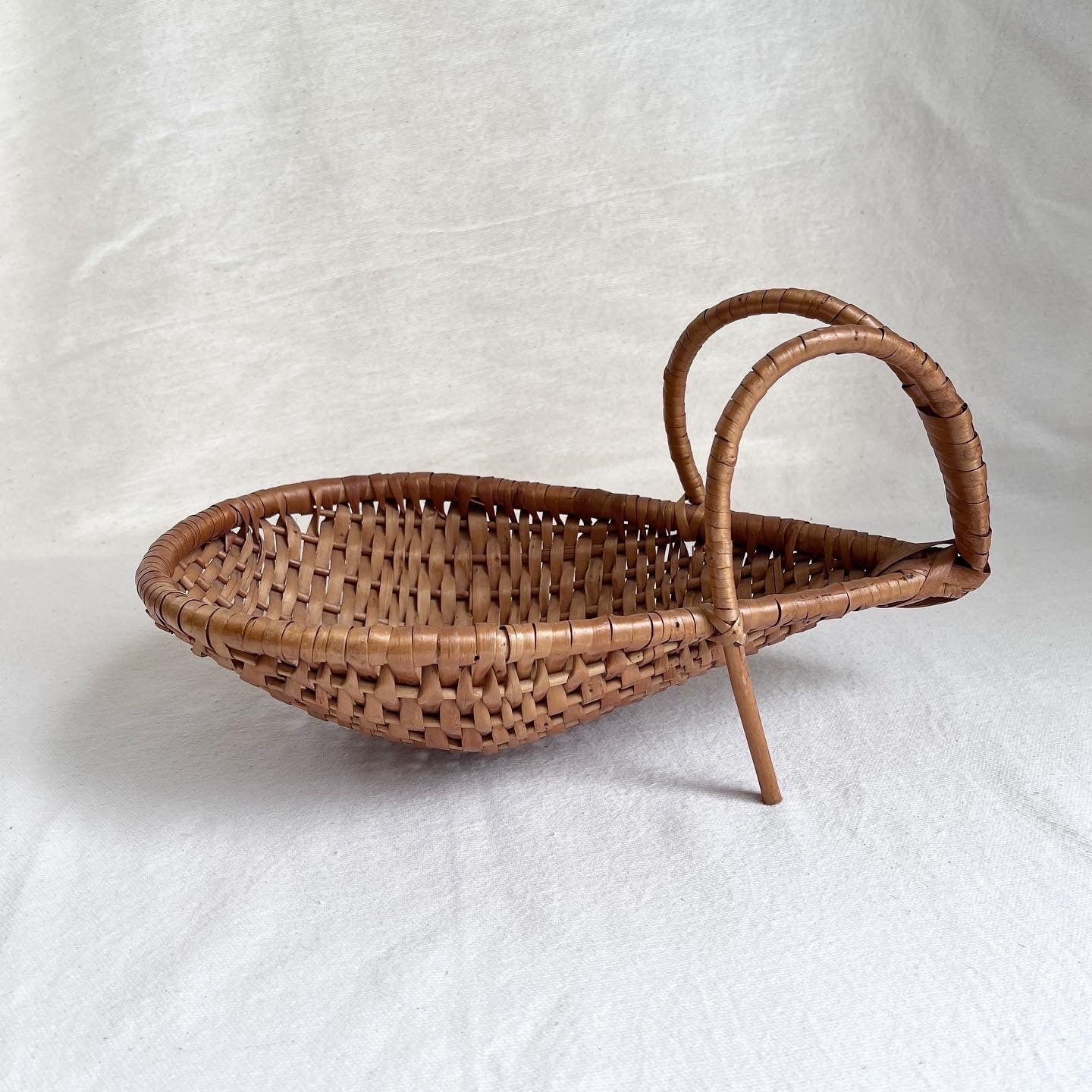 Cricket Basket
