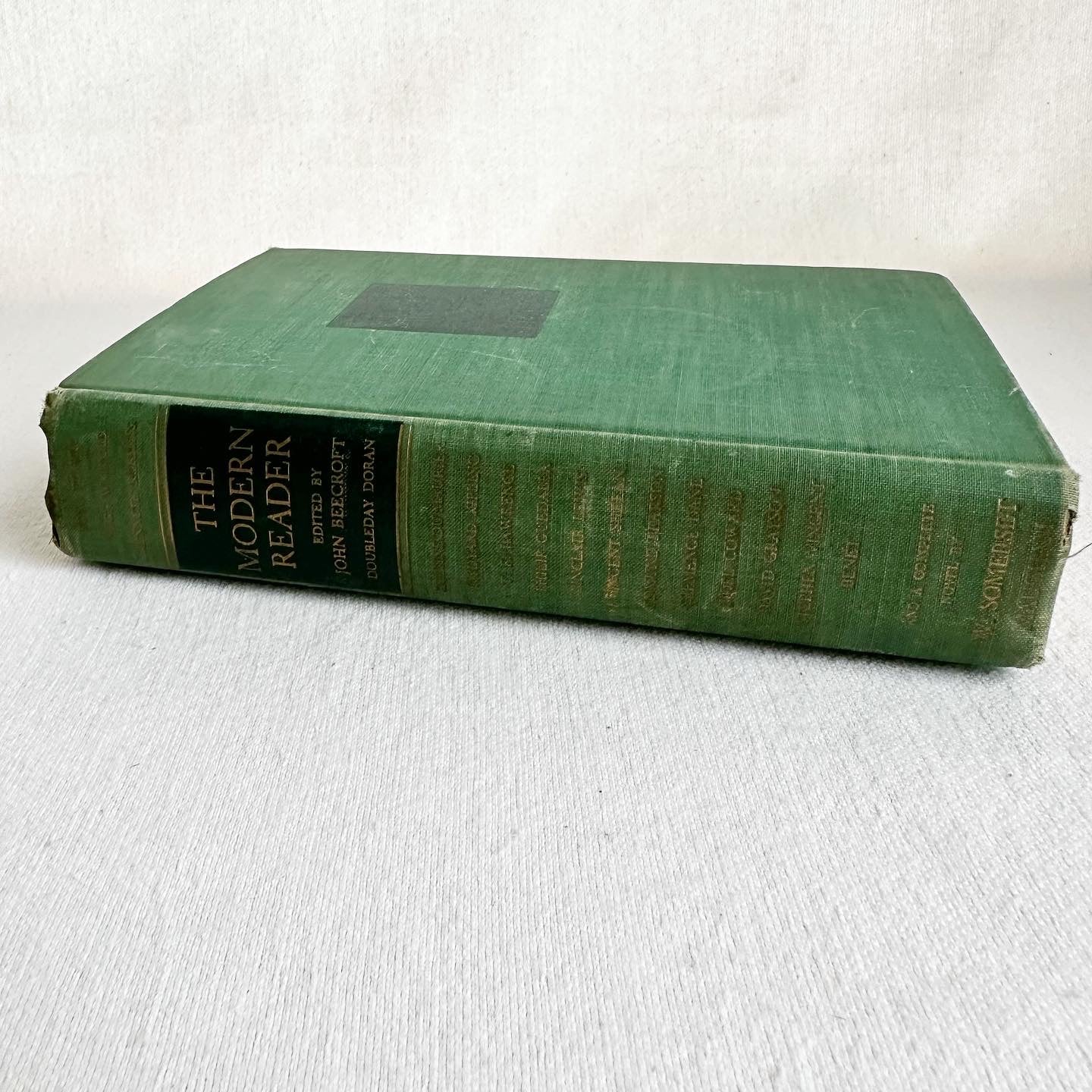 Green Unicorn Book