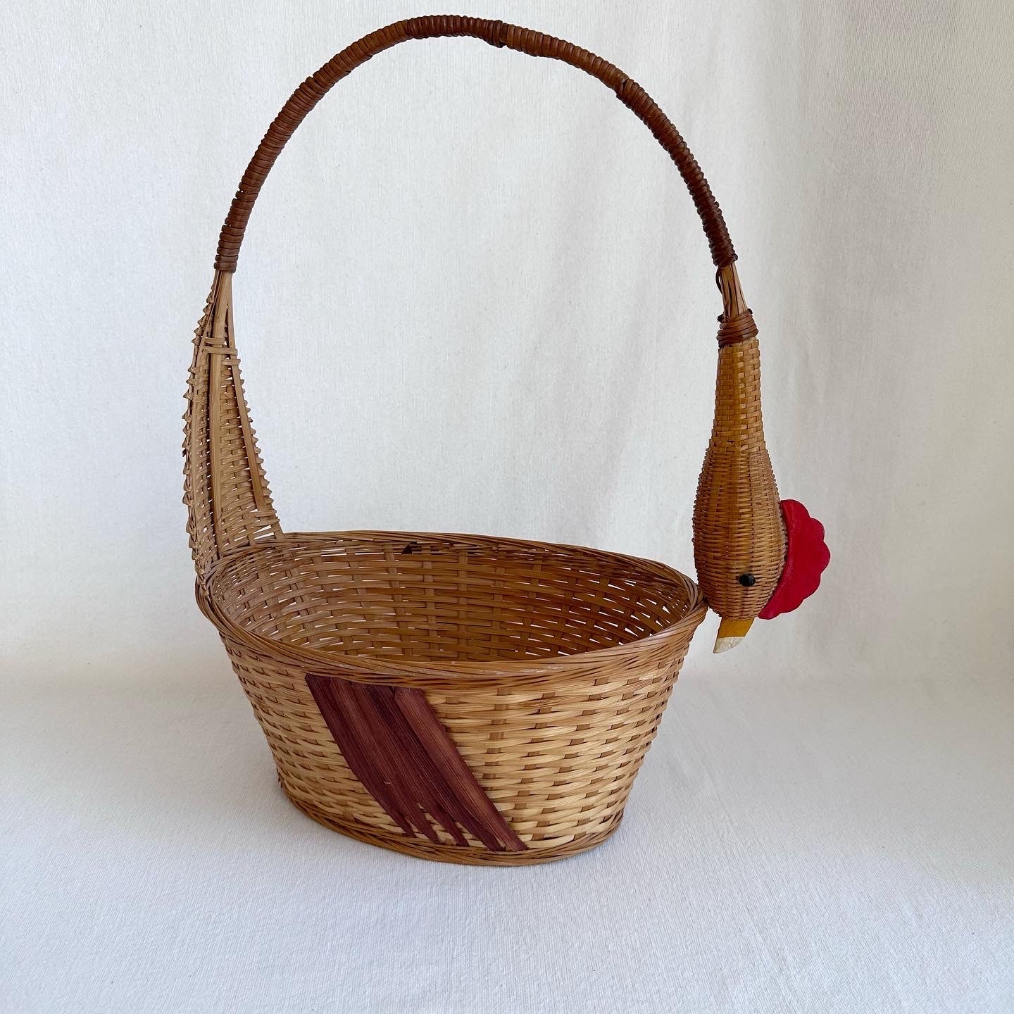 Rooster Chicken Basket