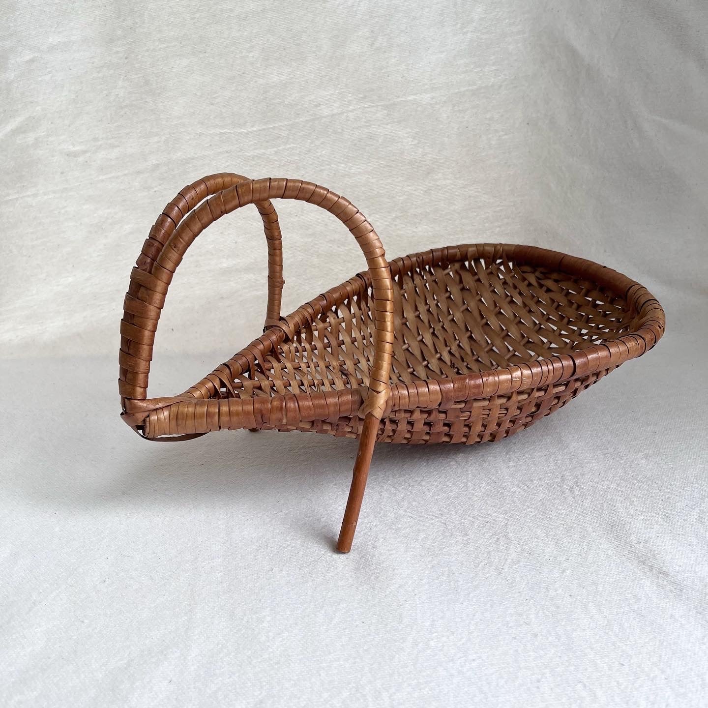 Cricket Basket