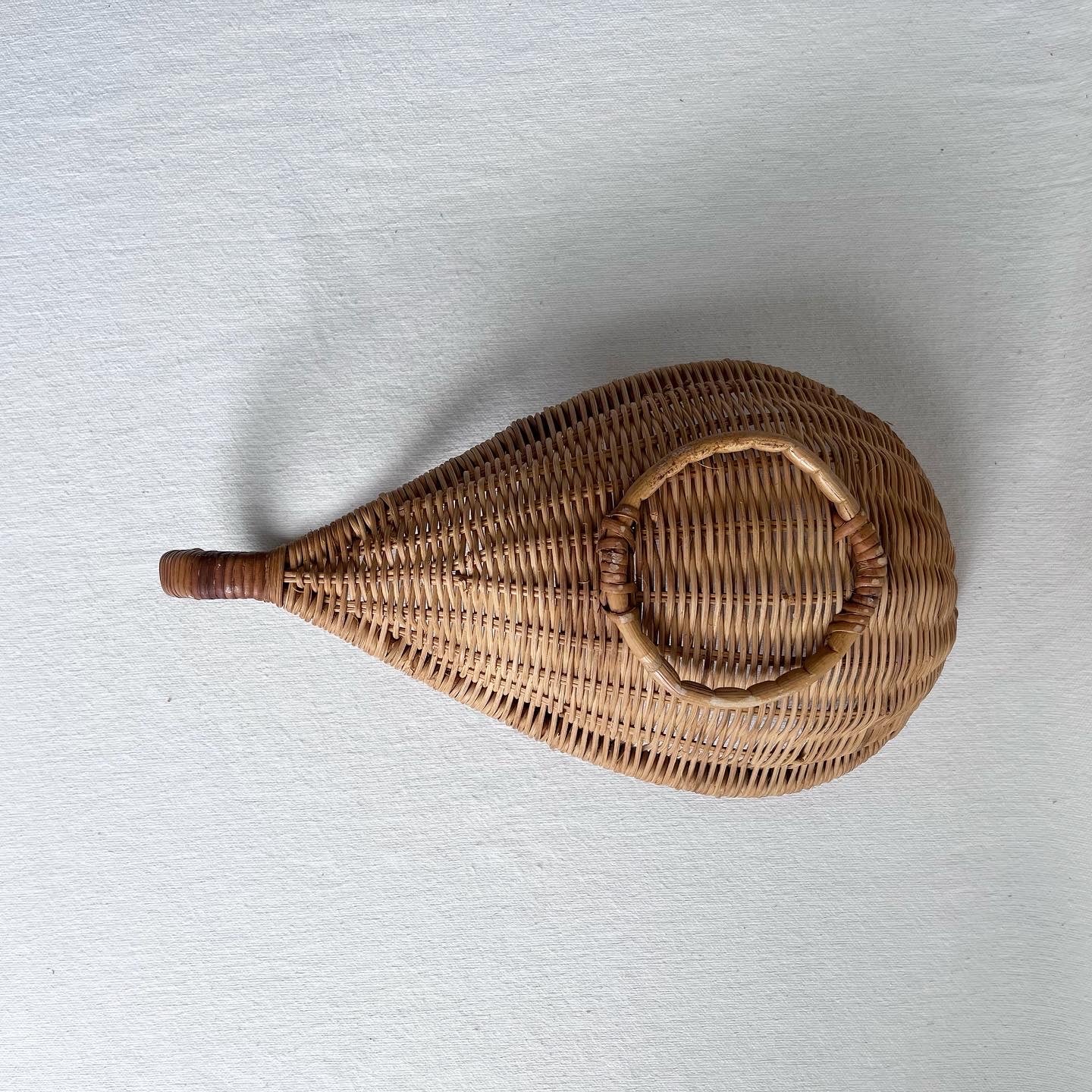 Curved Basket