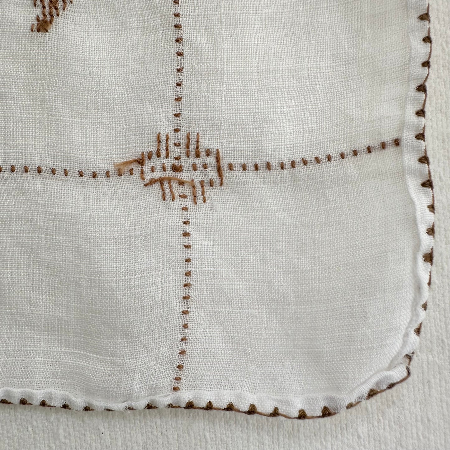Japanese Pagoda Scene Tablecloth w Napkins