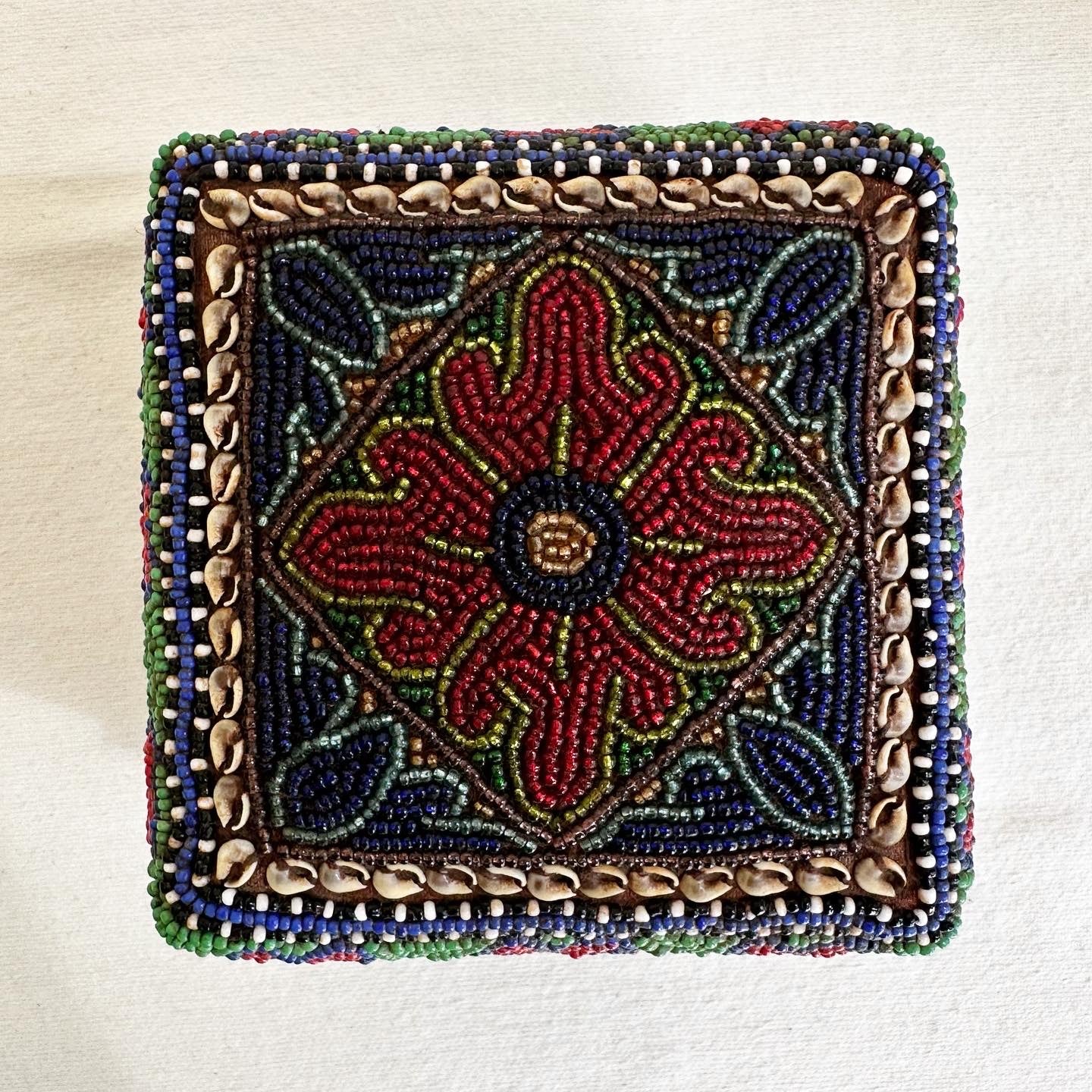 Sumatran Wedding Box