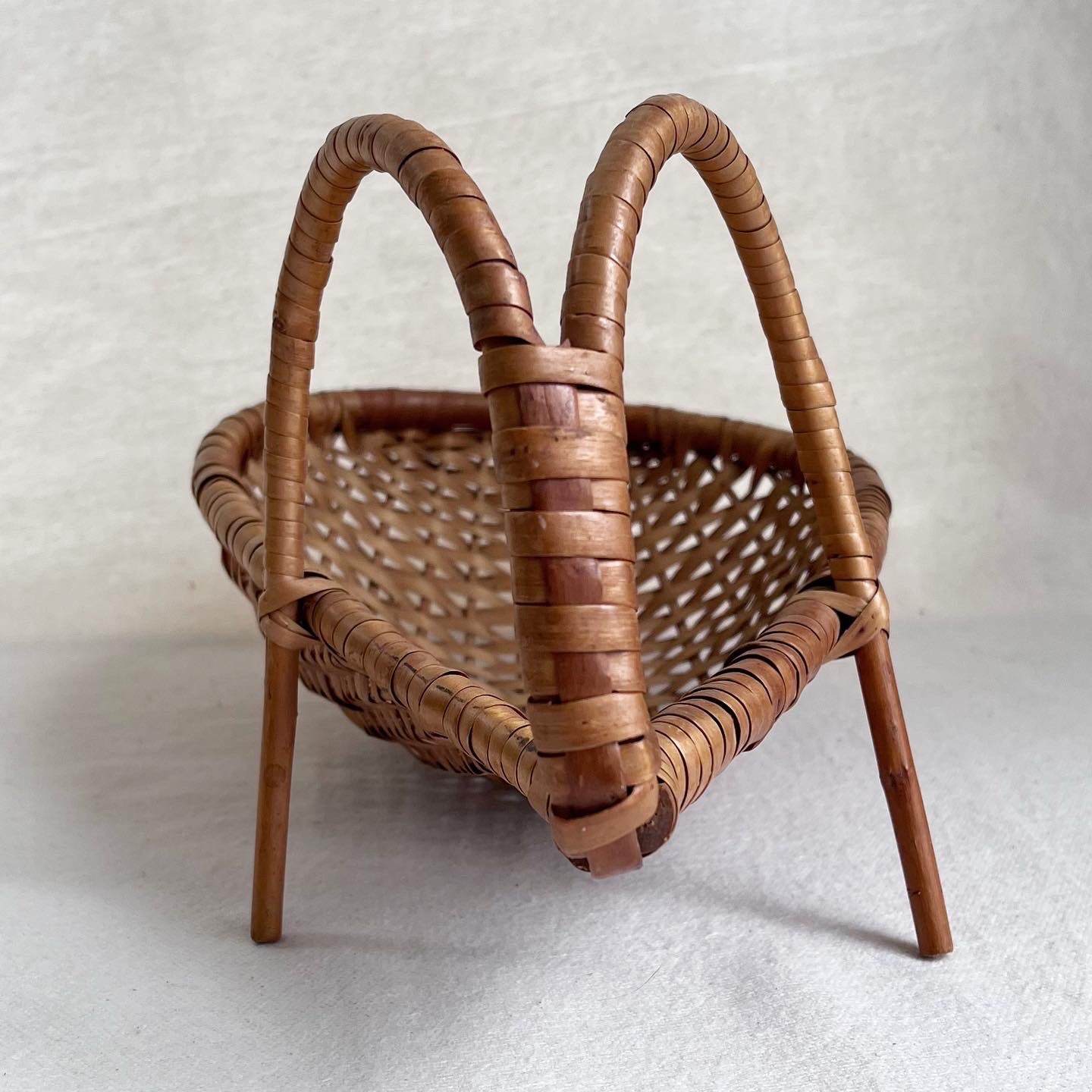 Cricket Basket