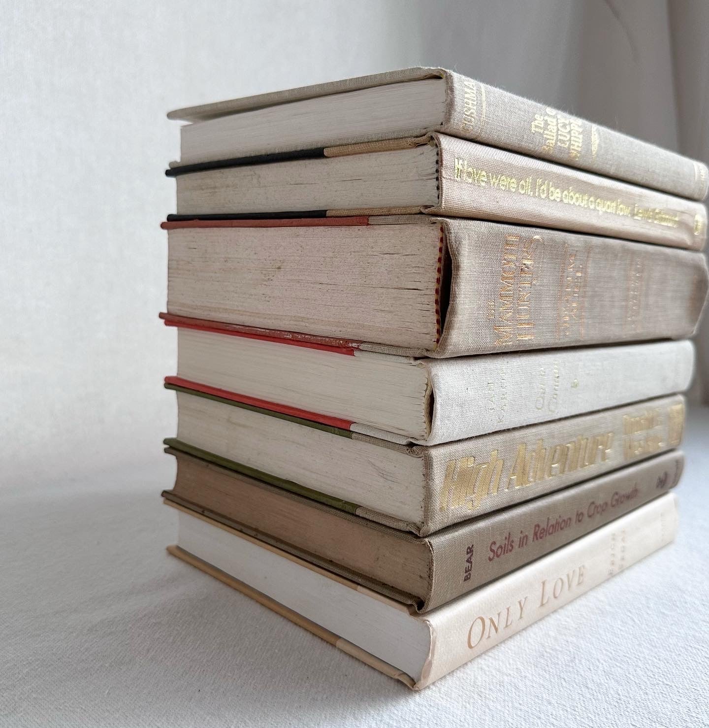 Cream Gold Books