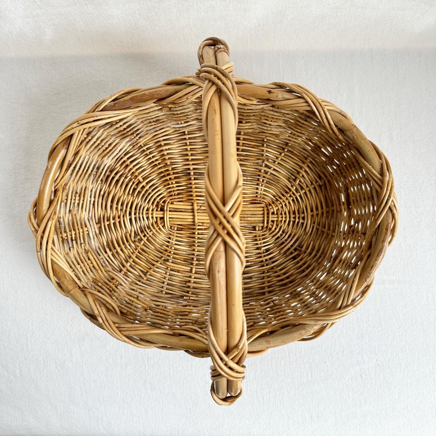 Twisty Basket