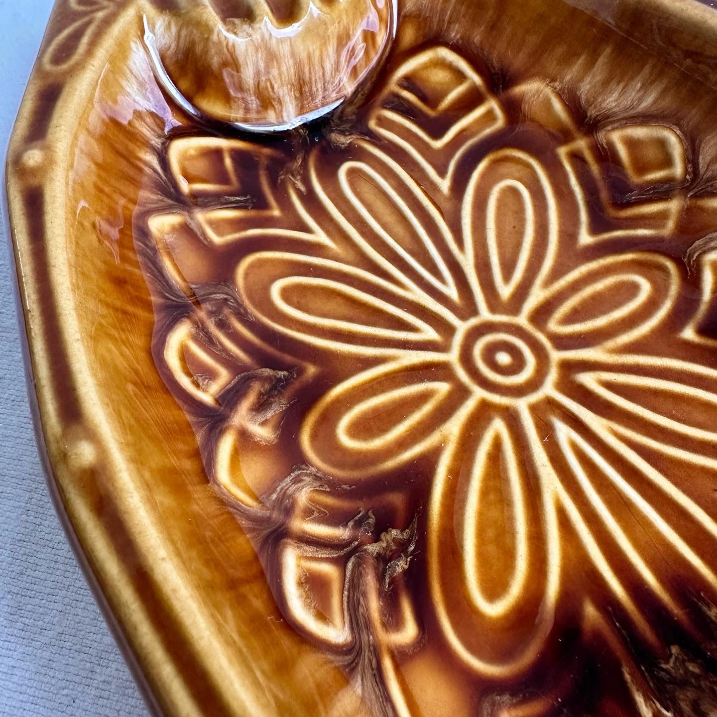 Honey Brown Ceramic Floral Dish