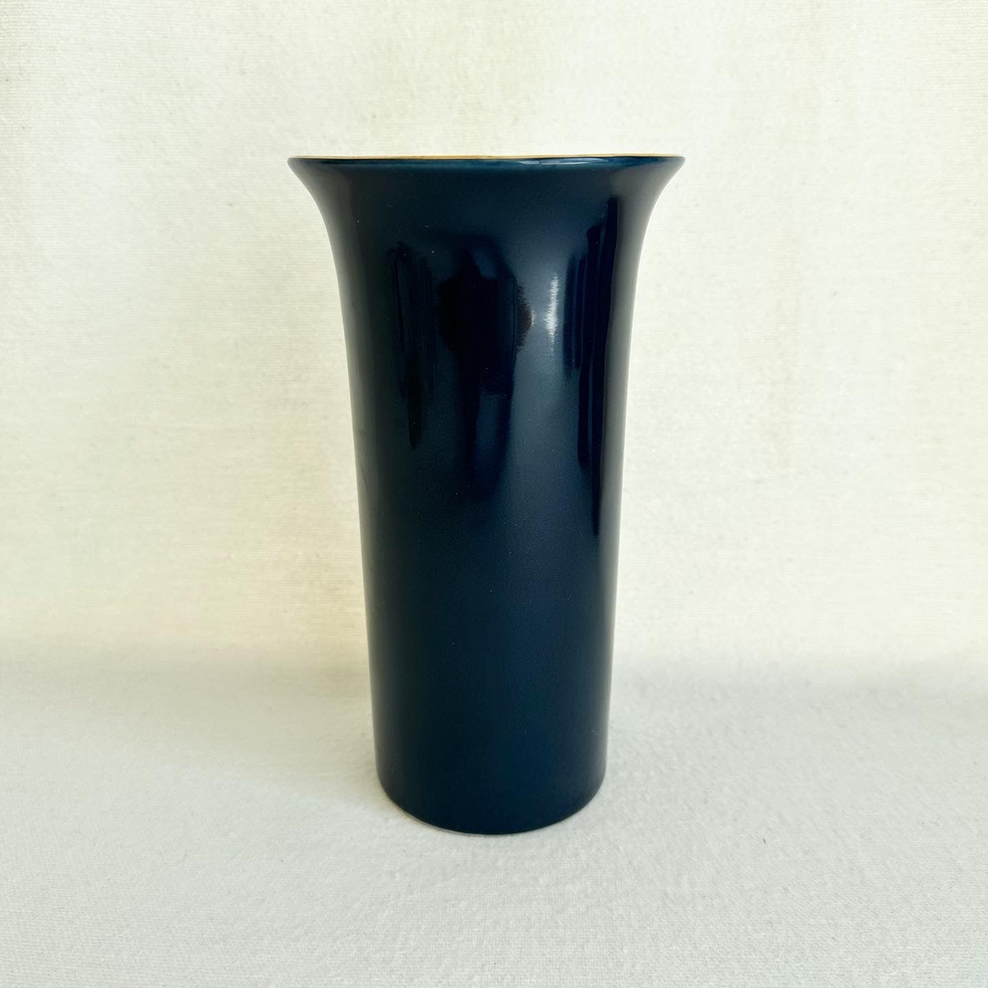 Yamaji Navy Gold Vase