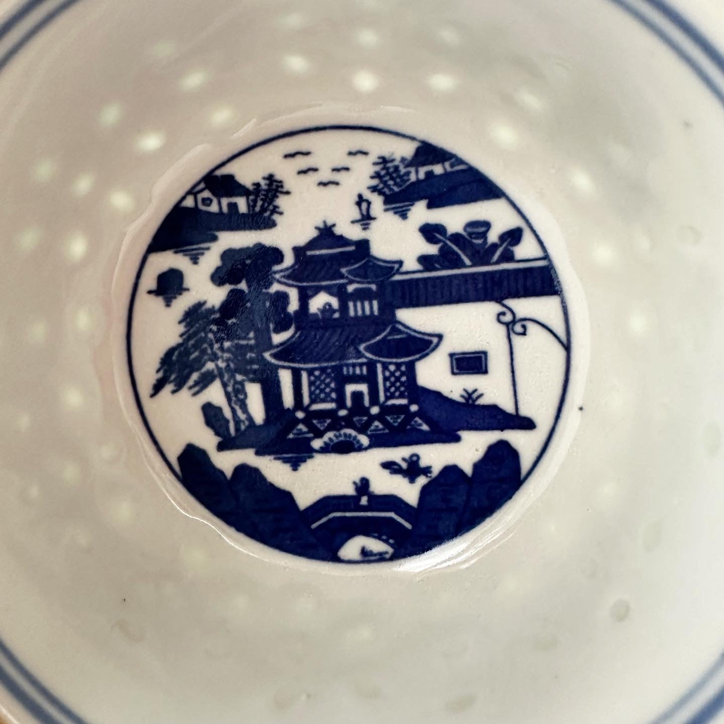 Jingdezhen Zhi Blue + White Porcelain Pagoda Scene set, Rice Grain Pattern
