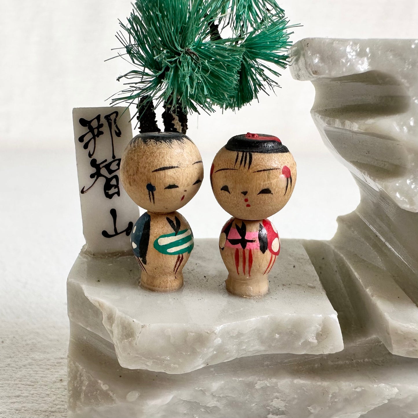 Kokeshi Dolls Cliff Scene