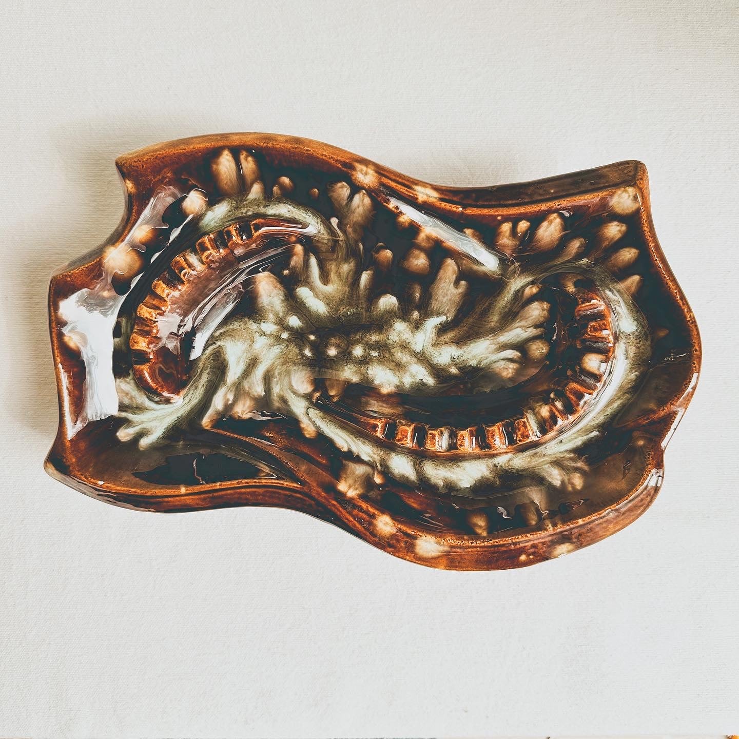 Brown Spatter Mega Ashtray
