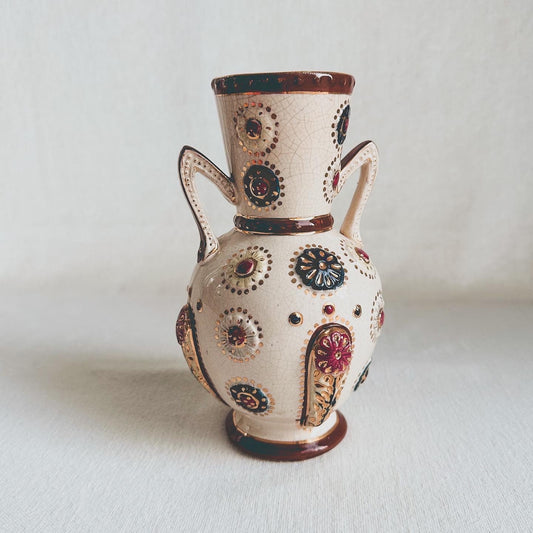 Unique Vase w Handles