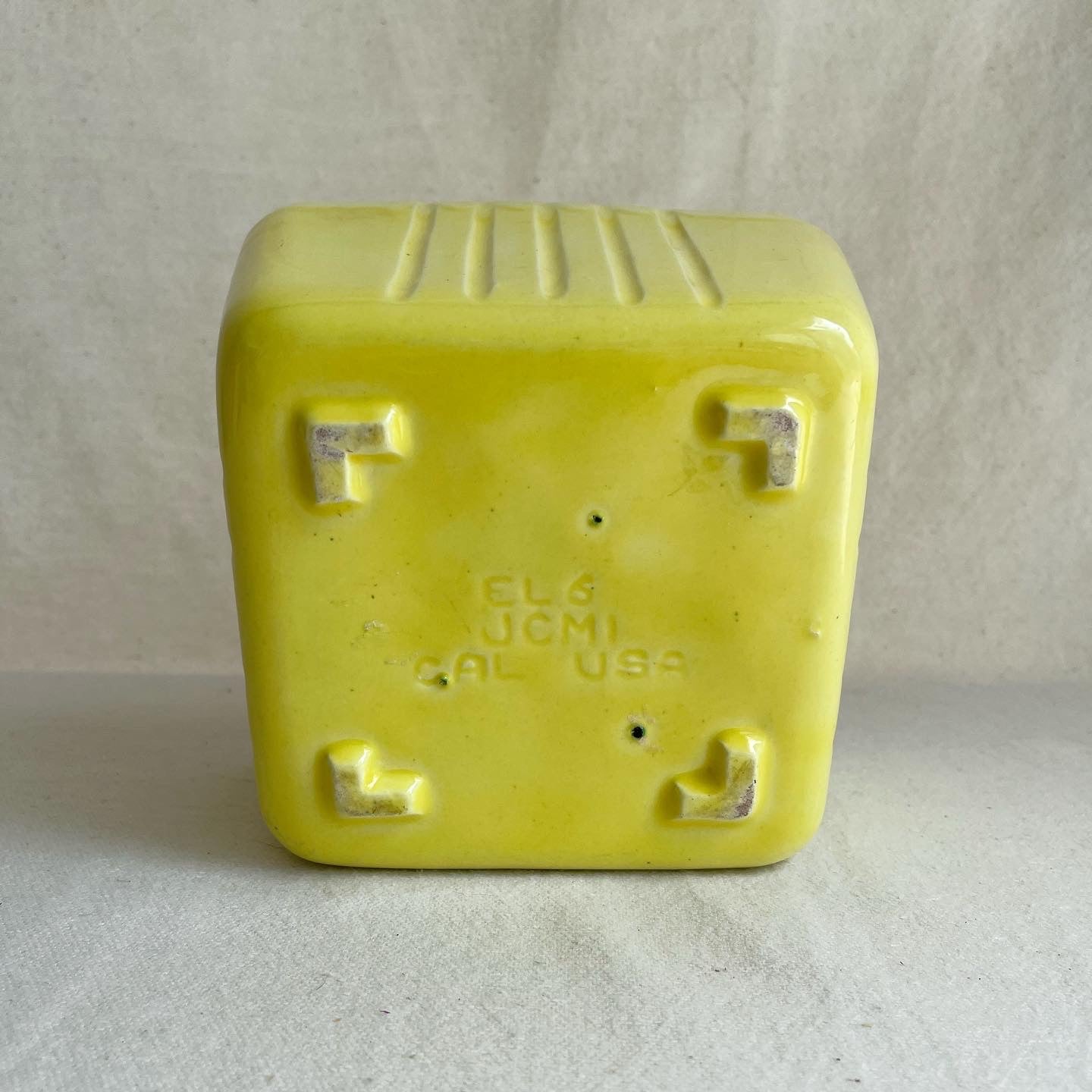 Yellow Planter