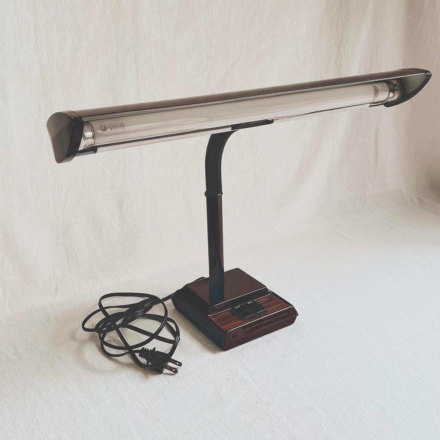 Brown Gooseneck Desk Lamp