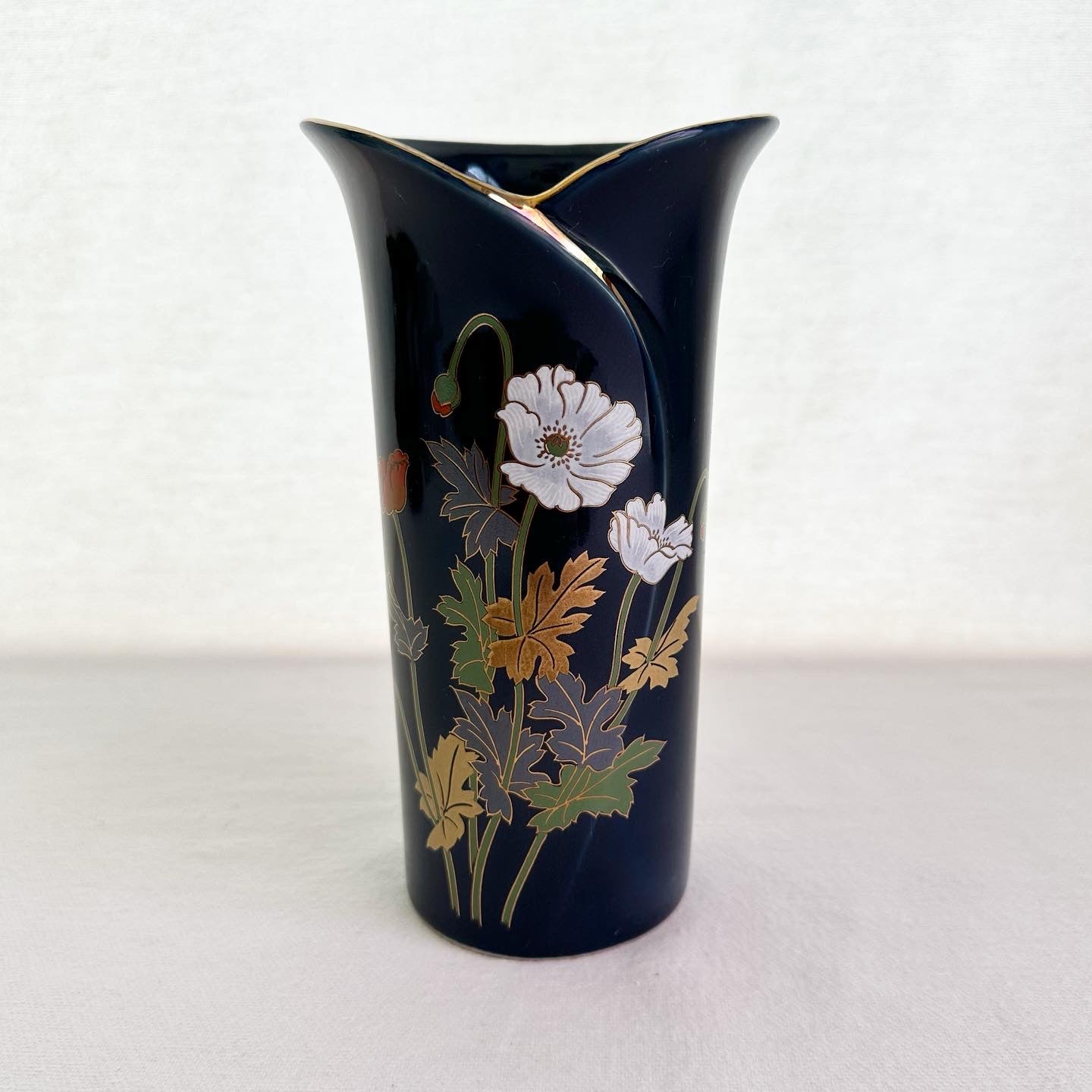Yamaji Navy Gold Vase