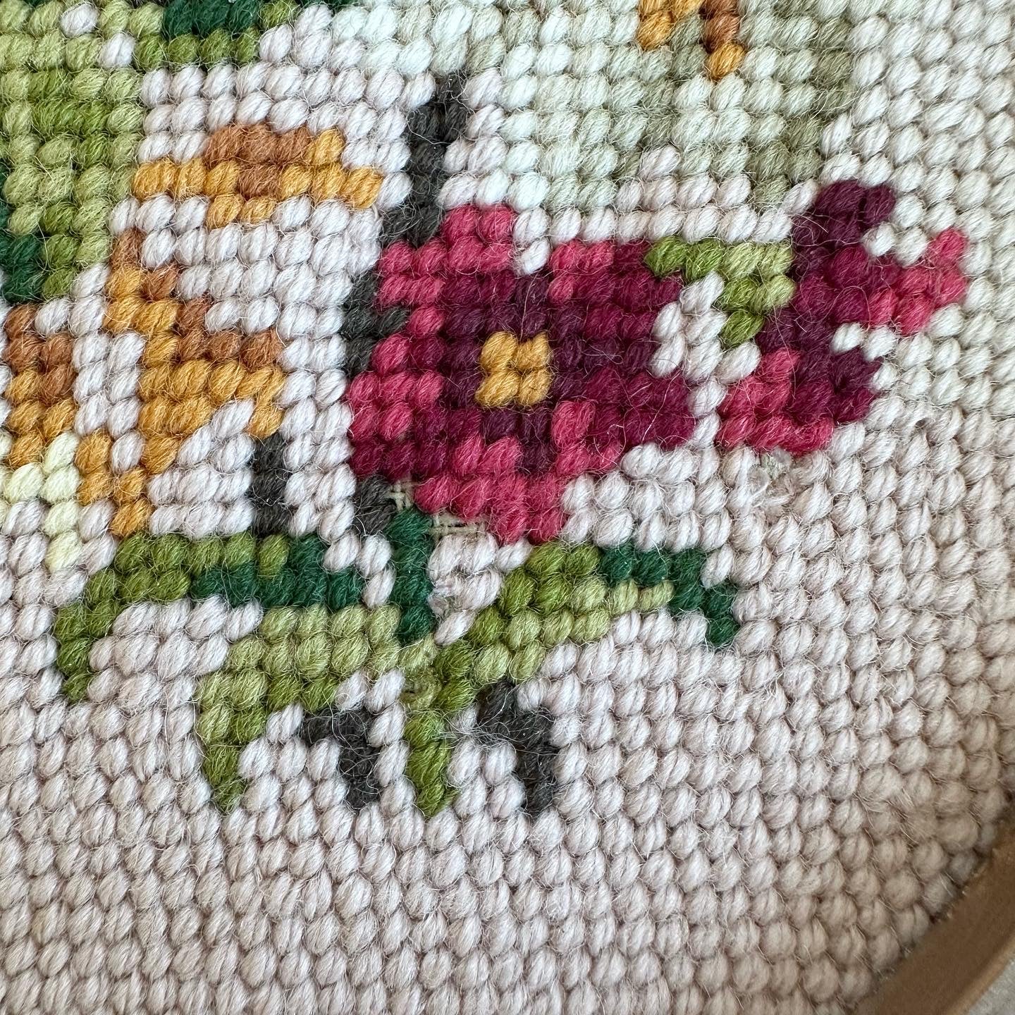 Floral Oval