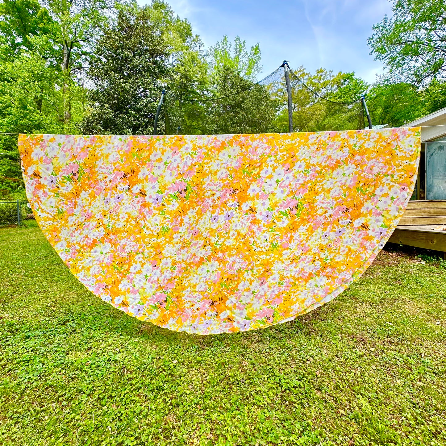 Sunny Floral Tablecloth