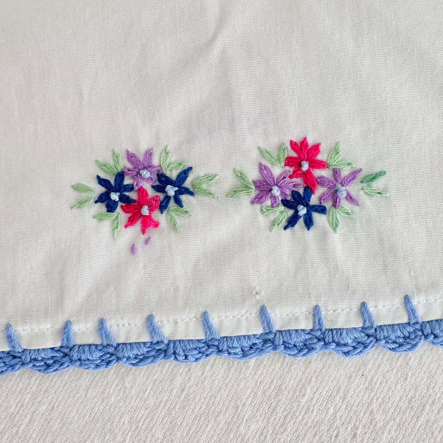 Floral Table/Dresser Runner